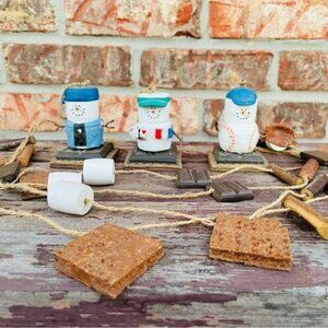 The original smores Midwest biker , baseball , casino and garland decoration